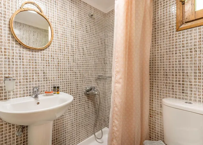 Lidra Hriszí Aktí Haniá