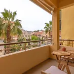 Apartment Lidra *
