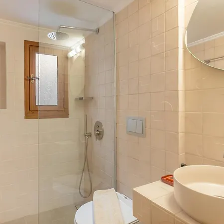 Apartment Lidra *