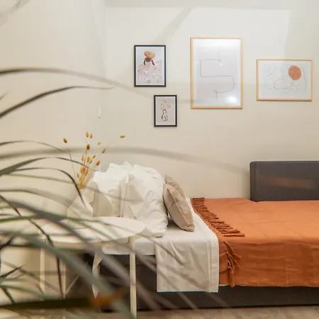 Lidra Chania (Crete)